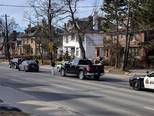 Three-car collision on Aberdeen between Queen and Locke on March 22, 2018 (Image Credit: Ryan McGreal)
