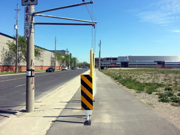 City fix for guy wires blocking Longwood Road South cycle track