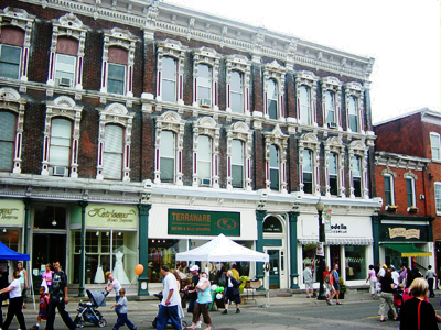 Downtown Dundas has an urban streetwall that does not require off-street parking in front of buildings (RTH file photo)
