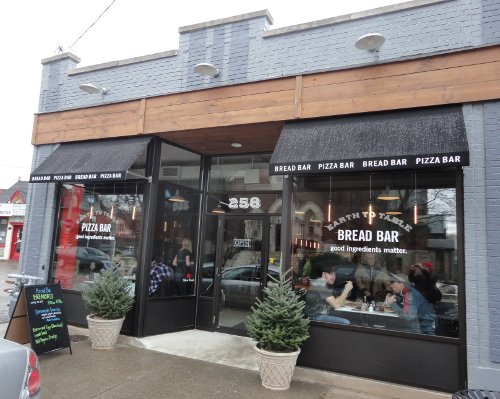 Several restaurants, like Earth to Table Bread Bar, have opened in recent years (RTH file photo)