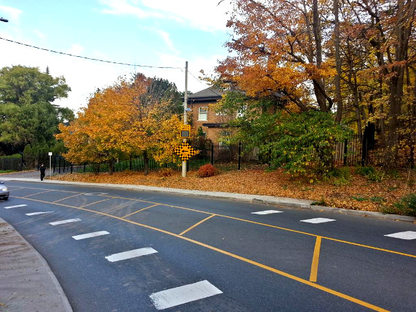 Speed Radar on bend at bottom of Beckett Drive