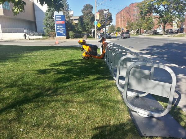 Bike share station at Hamilton General Hospital, Barton and Victoria