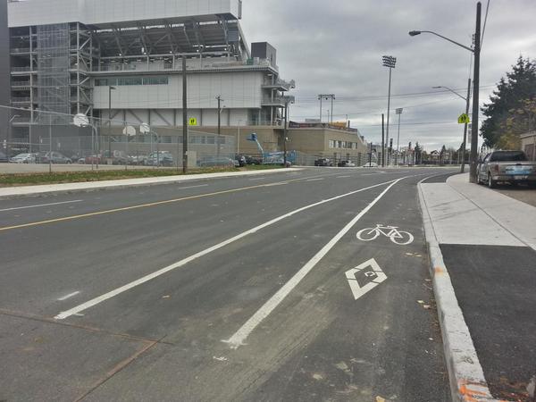 Eastbound bike lane starts on Cannon past Lottridge