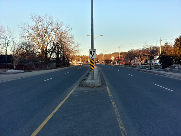 Cootes Drive looking west from West Street