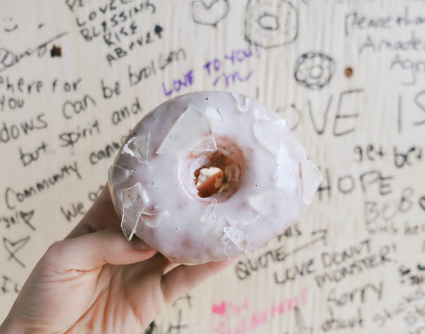 'Make Lemonade' donut (Image Credit: Donut Monster)