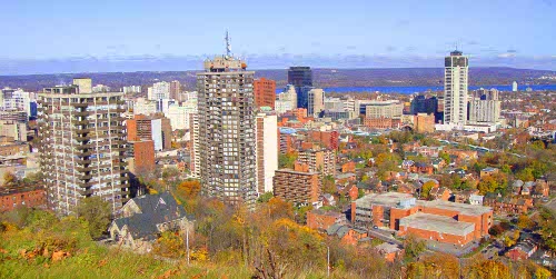 Overlooking downtown Hamilton (Image Credit: Kevin Carmona-Murphy)