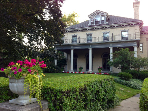 Delaware Park homes