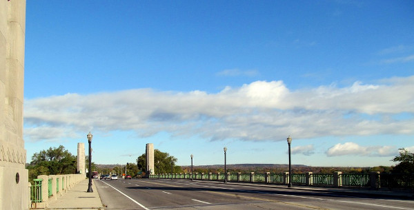 Site of proposed picnic: the High Level Bridge 'platform'.