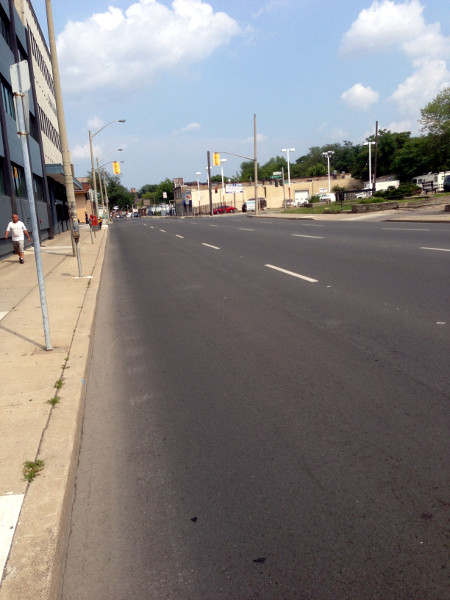 King Street between Sanford and Wentworth, looking east at rush hour (Image Credit: Bob Berberick)