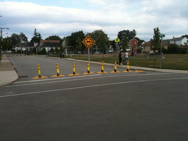 Permeable traffic filter at Roxborough and Province