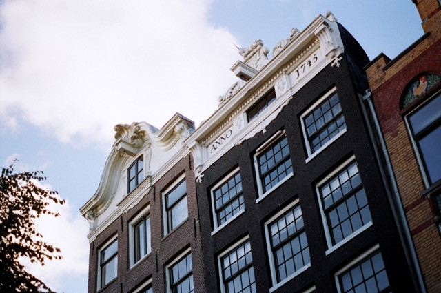 Amsterdam building, 1745 (Image Credit: Ned Nolan)