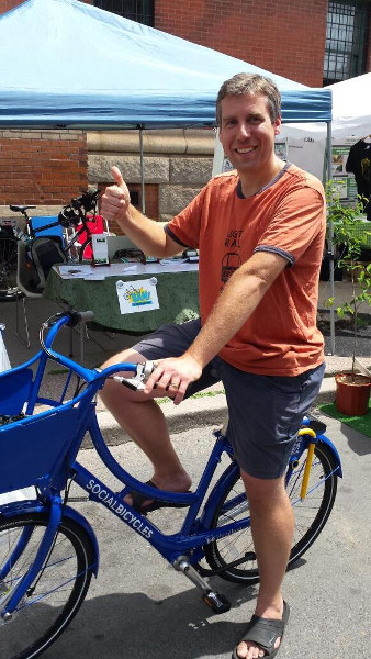 I got to try a bike share bike (Image Credit: Peter Topalovic/Twitter)