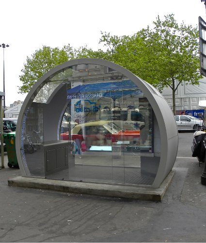 Pavilion where you can buy your autolib ticket