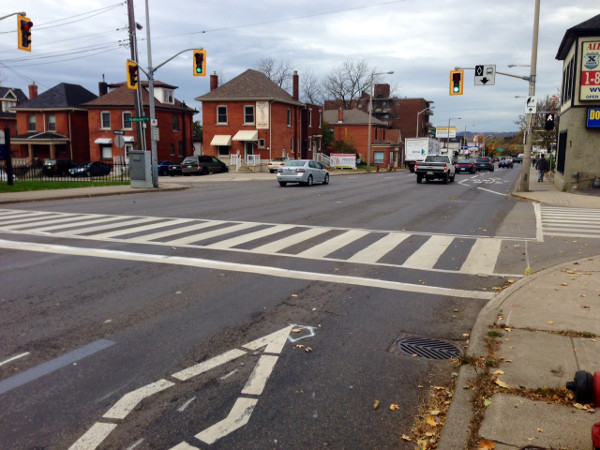 Bus lane on King West at Strathcona (RTH file photo)