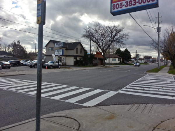 Crosswalk at Upper Wellington and Inverness